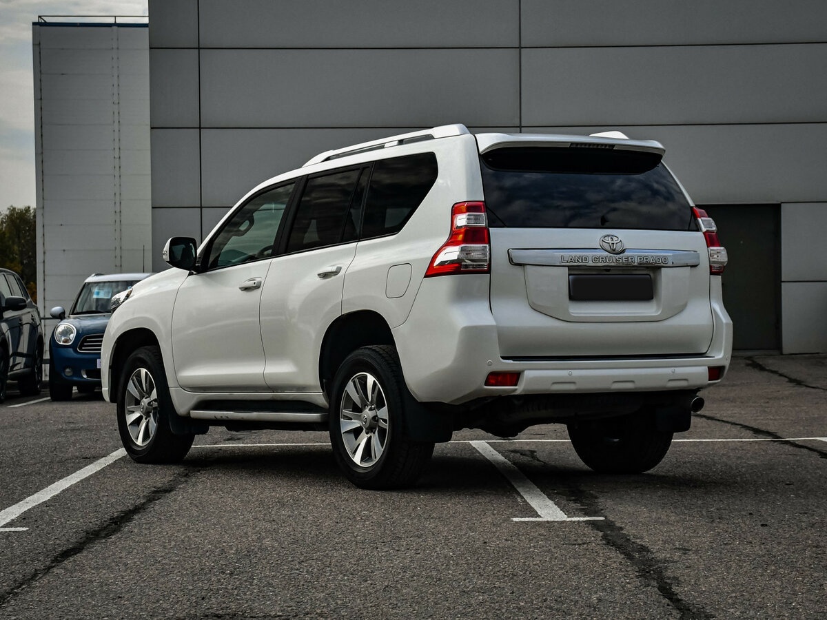 Купить Toyota Land Cruiser Prado с пробегом. Фото: #6