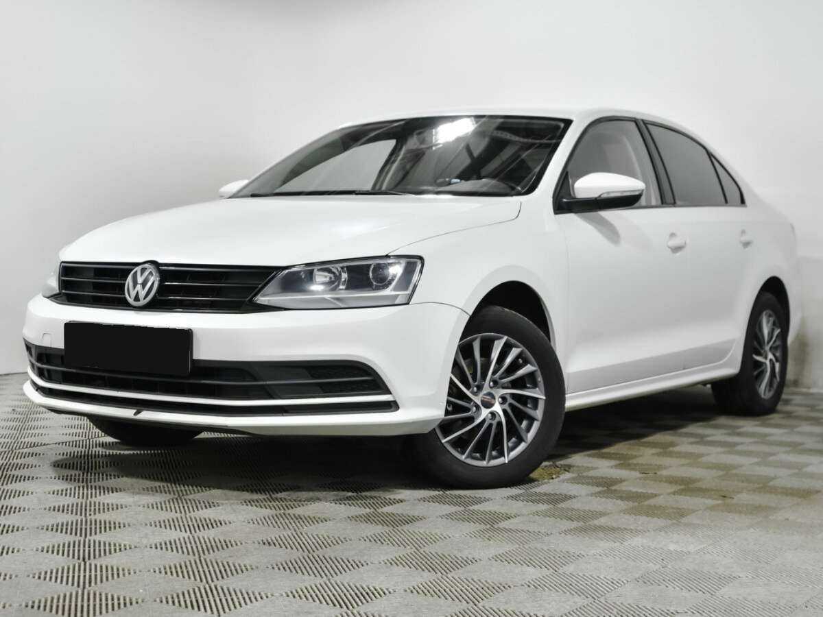Купить Volkswagen Jetta с пробегом. Посмотреть фото