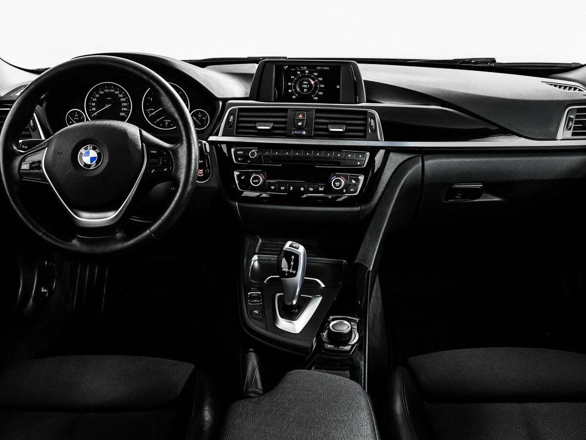 Купить BMW 3 серии с пробегом. Фото: #10