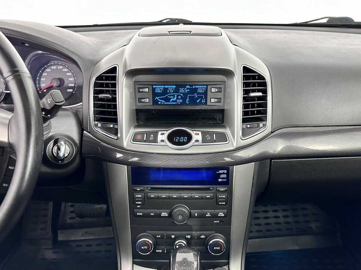 Купить Chevrolet Captiva с пробегом. Фото: #11