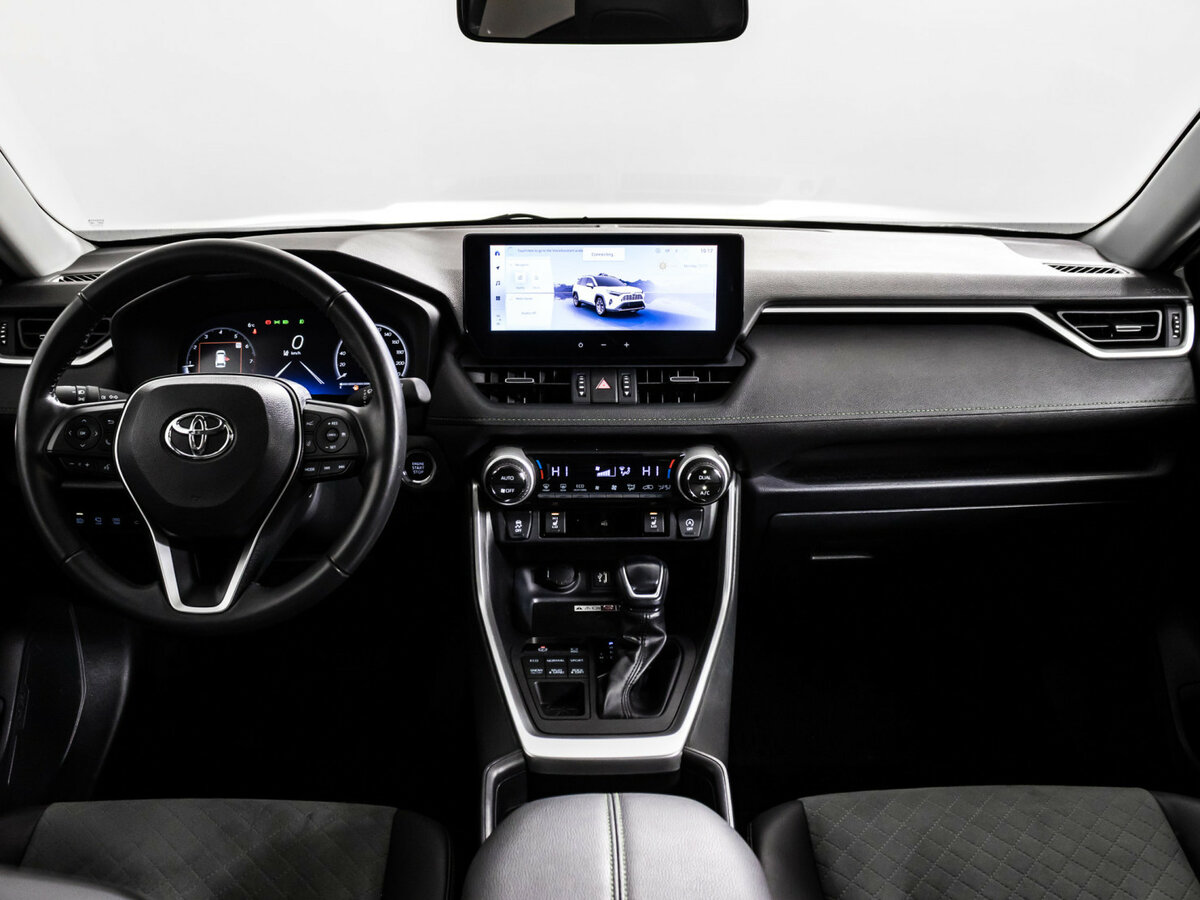 Купить Toyota RAV4 с пробегом. Фото: #8