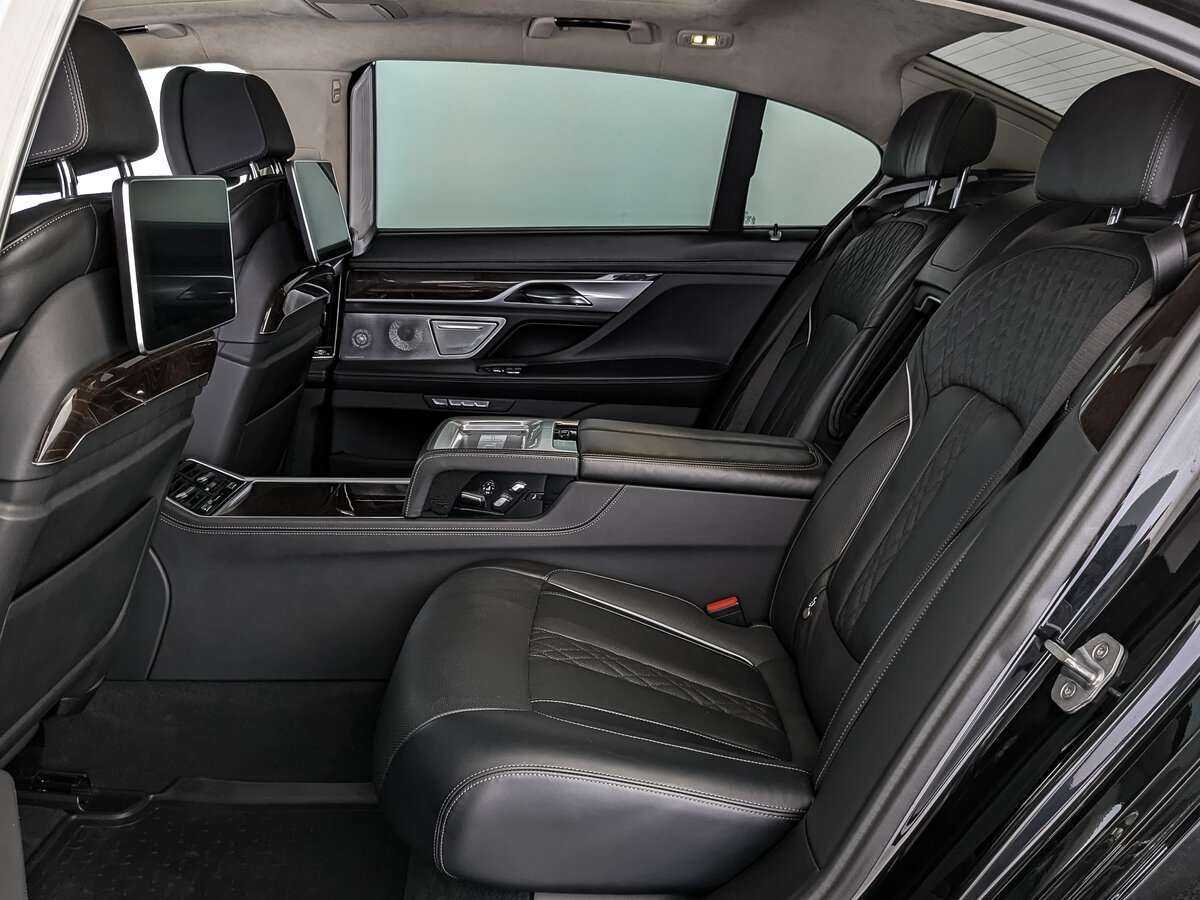 Купить BMW 7 серии с пробегом. Фото: #16
