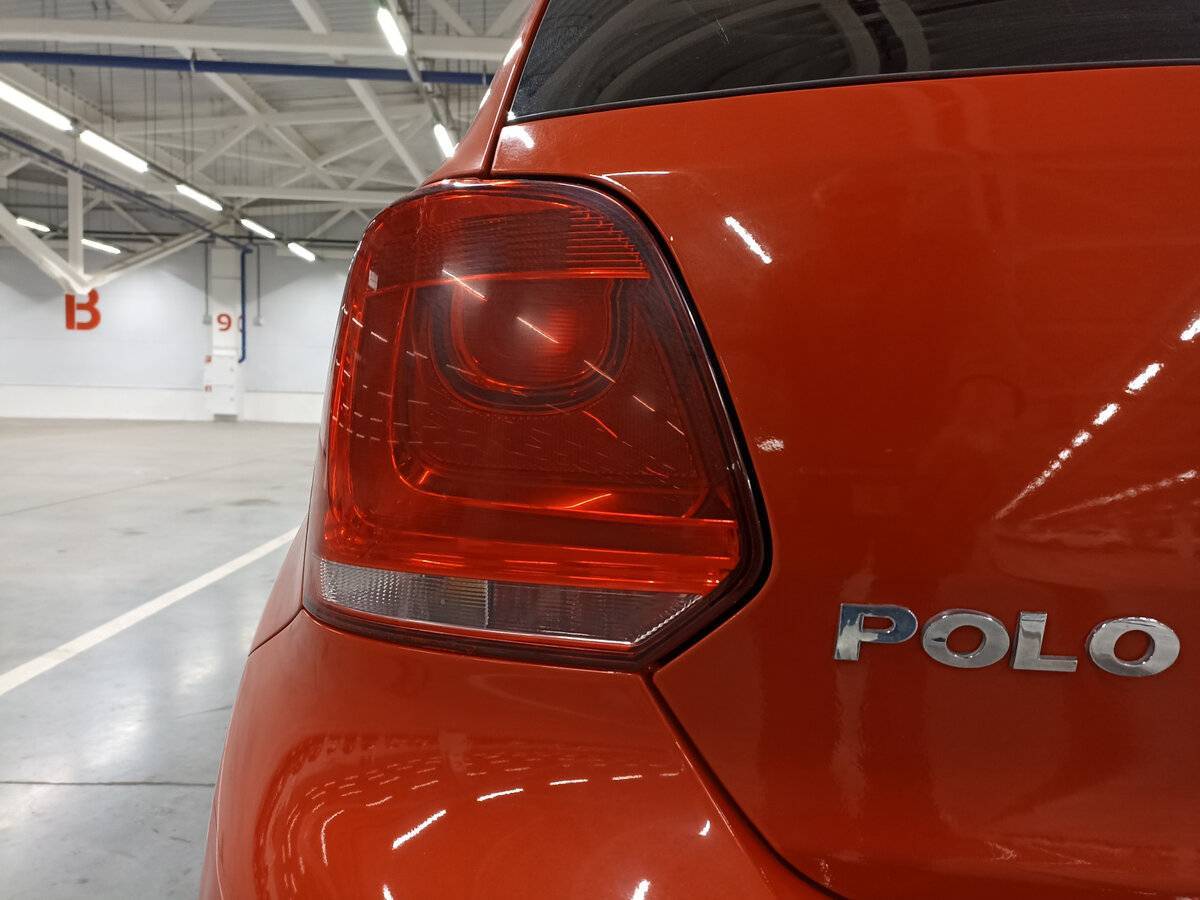 Купить Volkswagen Polo с пробегом. Фото: #8