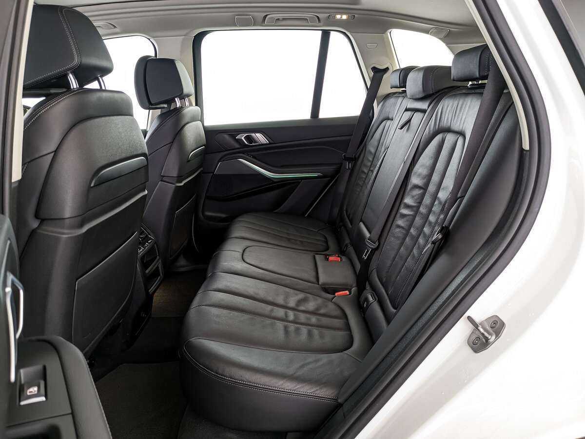 Купить BMW X5 с пробегом. Фото: #17