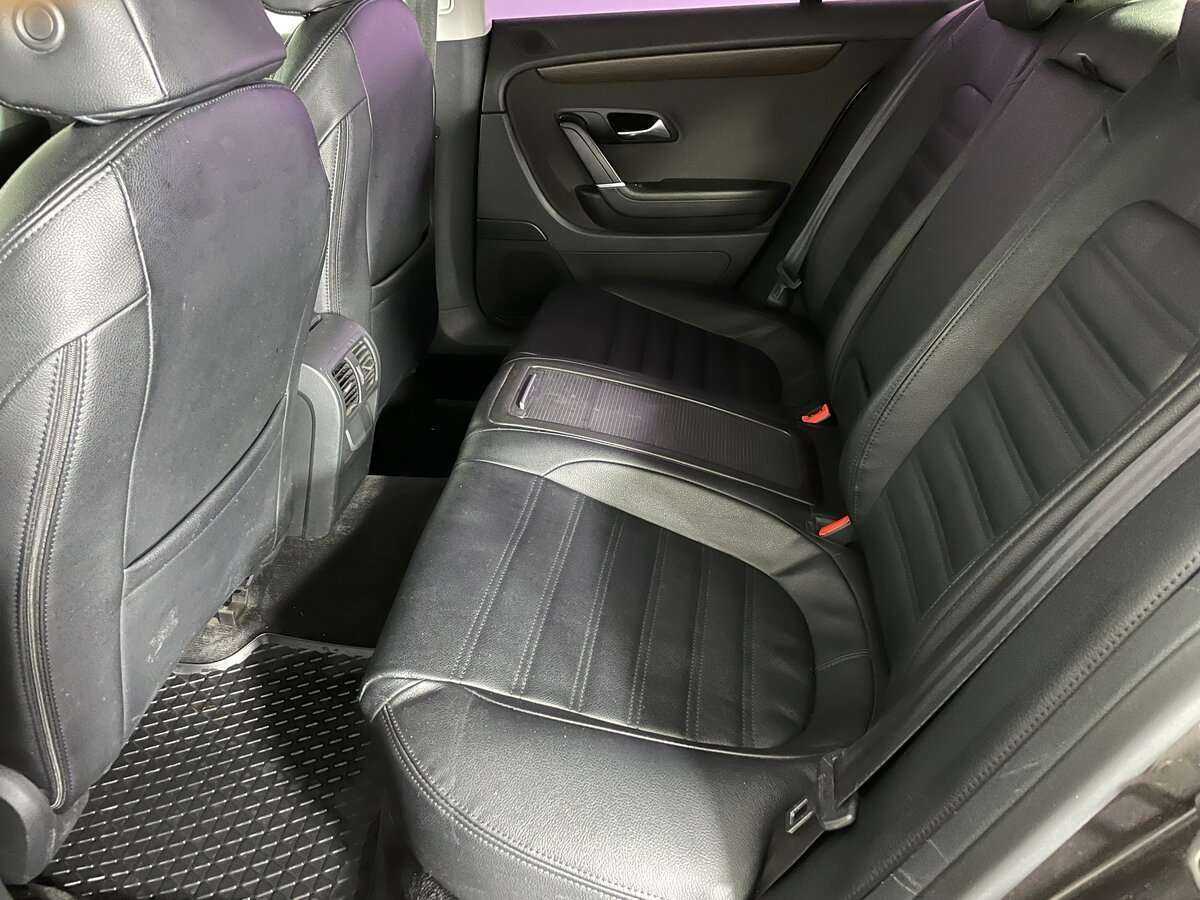 Купить Volkswagen Passat CC с пробегом. Фото: #18