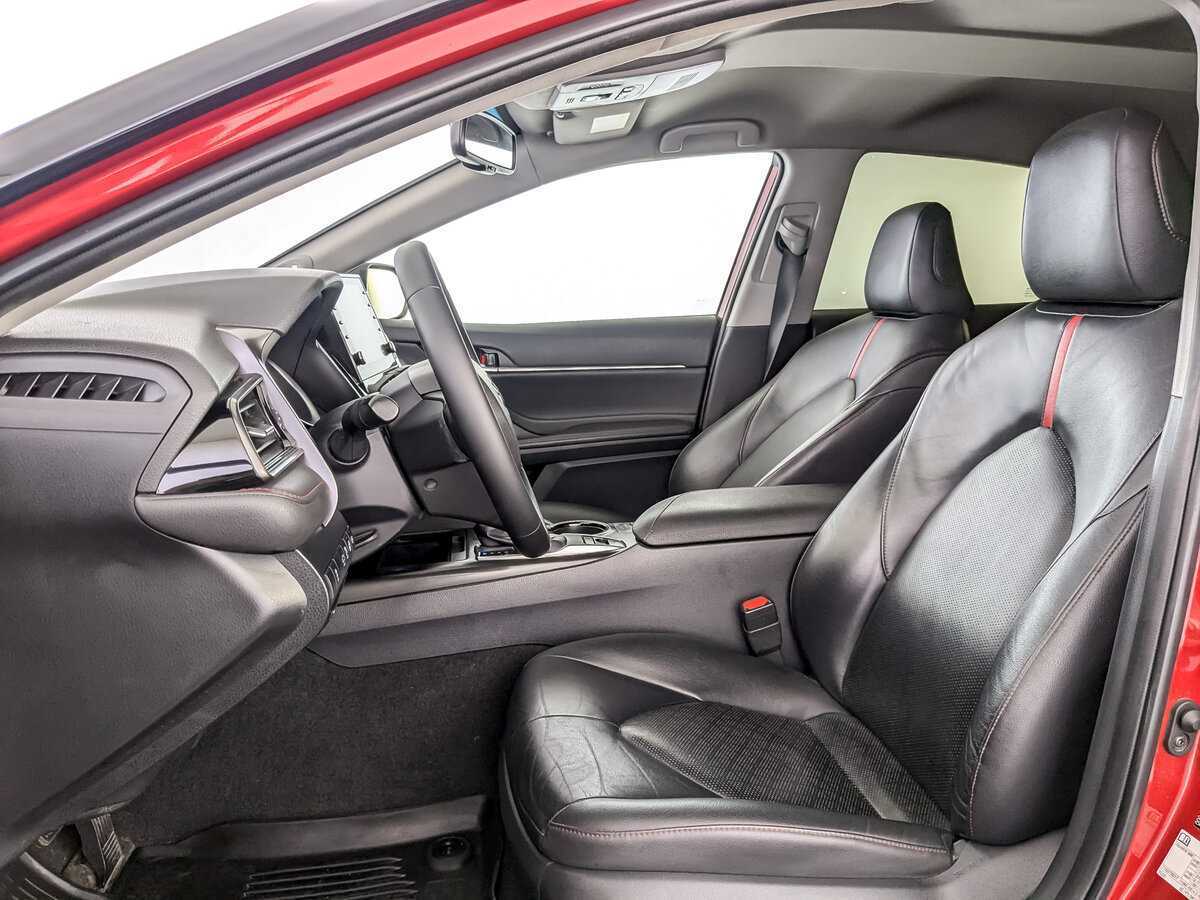 Купить Toyota Camry с пробегом. Фото: #15