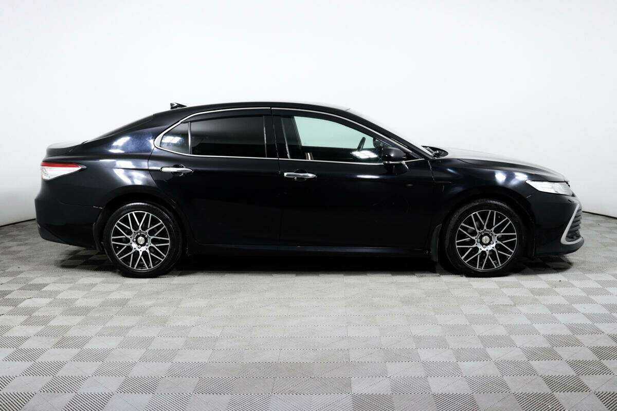 Купить Toyota Camry с пробегом. Фото: #3