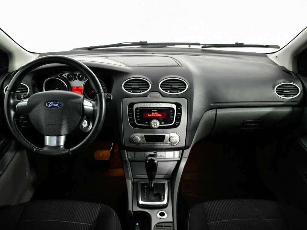 Купить Ford Focus с пробегом. Фото: #11
