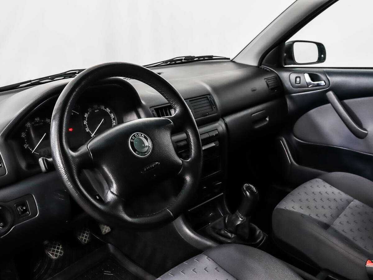 Купить Skoda Octavia с пробегом. Фото: #8