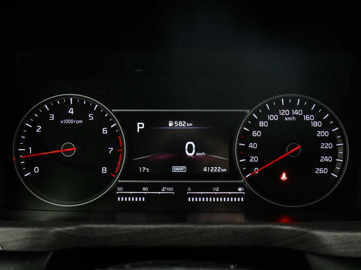 Купить Kia Sorento с пробегом. Фото: #10