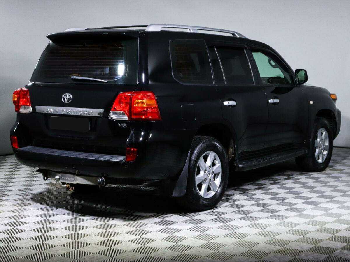 Купить Toyota Land Cruiser с пробегом. Фото: #3