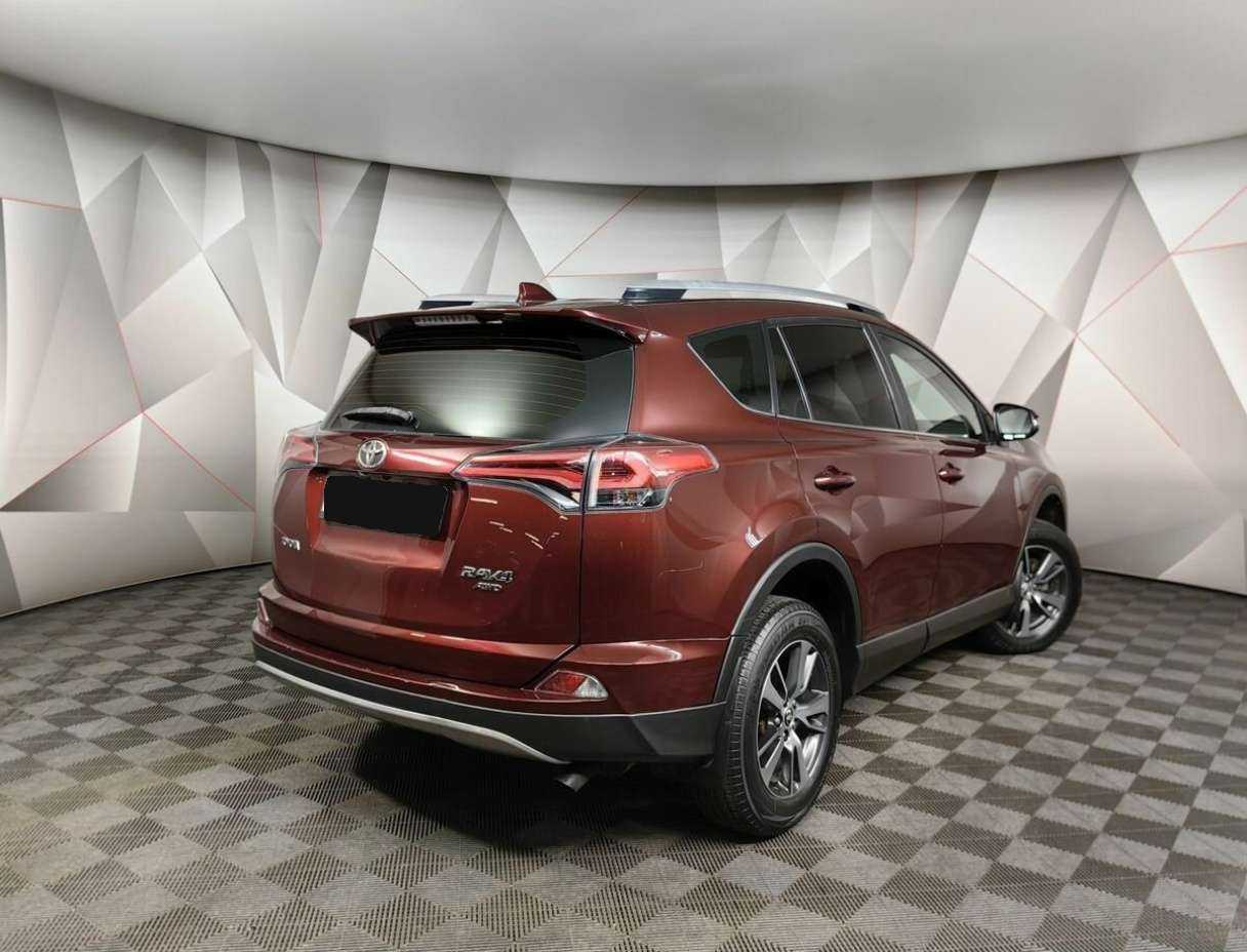 Купить Toyota RAV4 с пробегом. Фото: #1