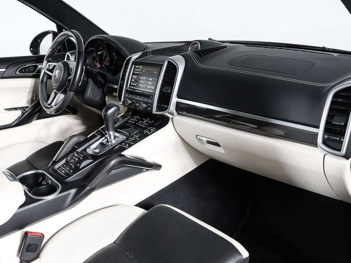 Купить Porsche Cayenne с пробегом. Фото: #10