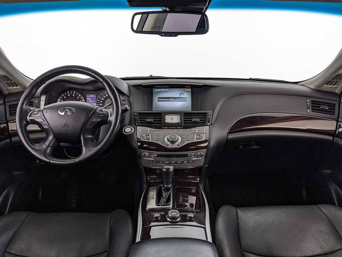 Купить Infiniti Q70 с пробегом. Фото: #9