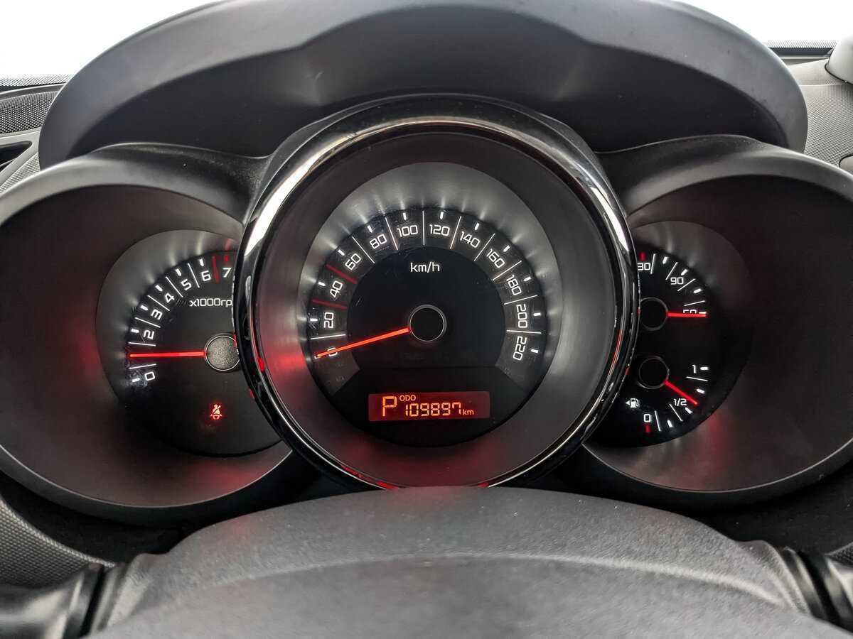 Купить Kia Soul с пробегом. Фото: #10