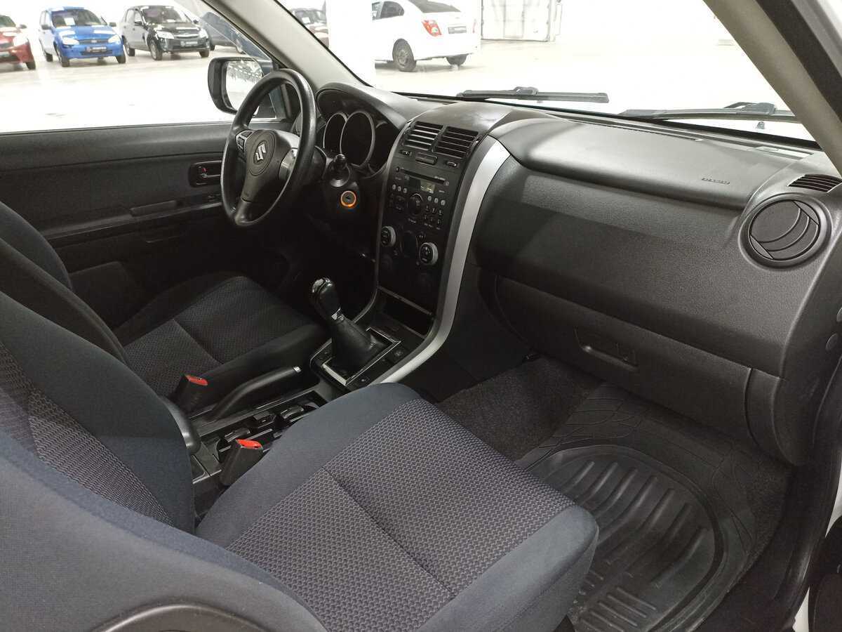 Купить Suzuki Grand Vitara с пробегом. Фото: #10