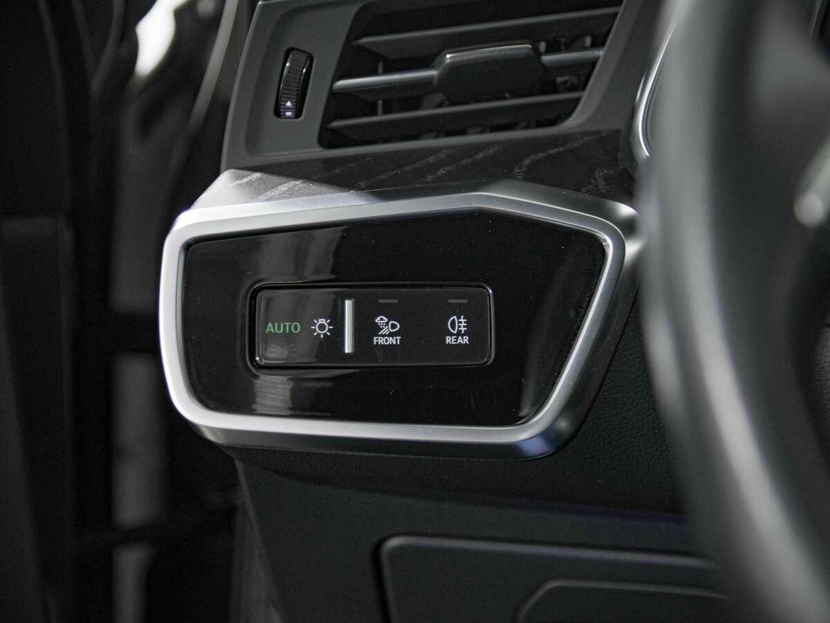 Купить Audi A6 с пробегом. Фото: #12