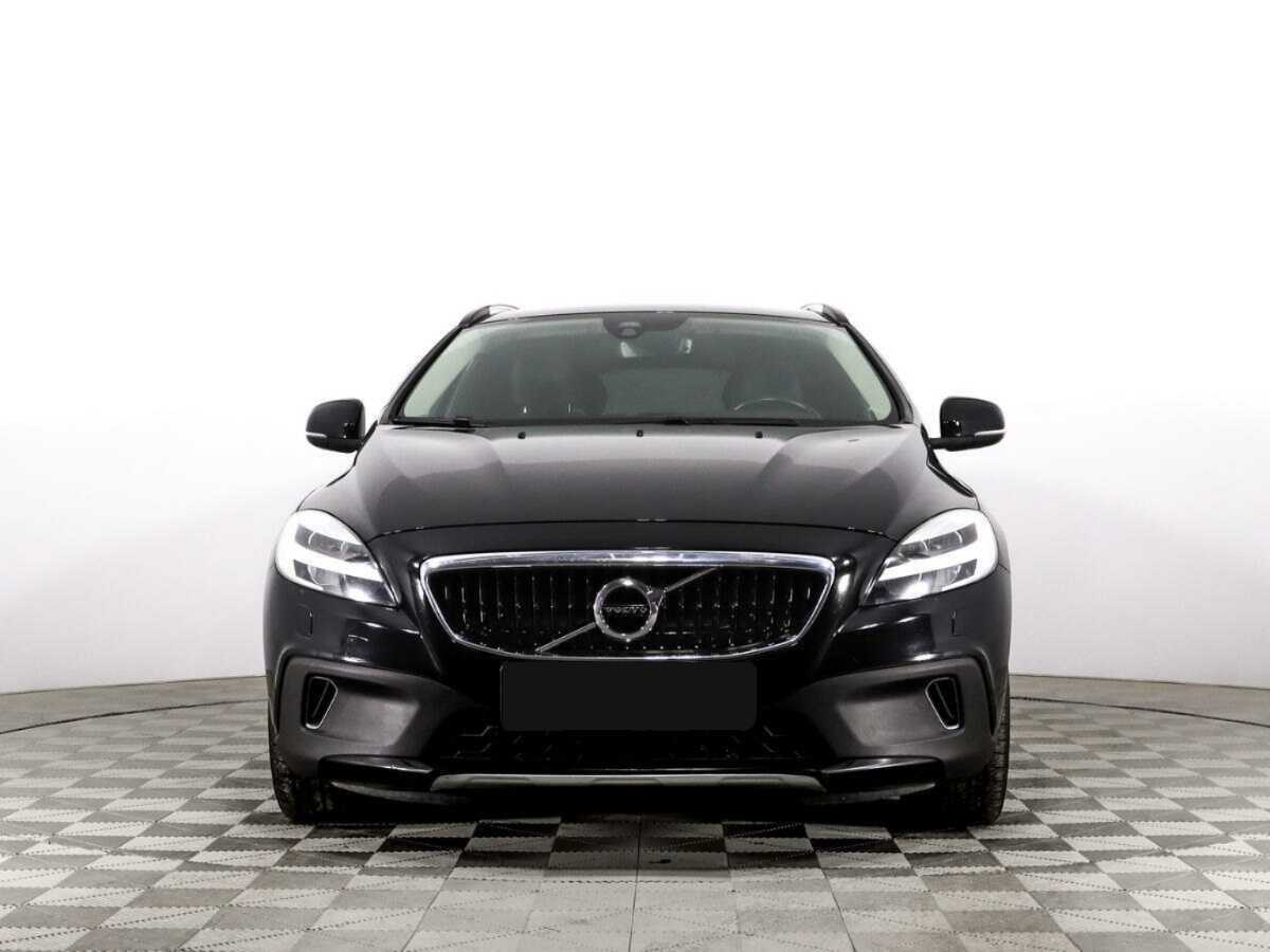Купить Volvo V40 Cross Country с пробегом. Фото: #1