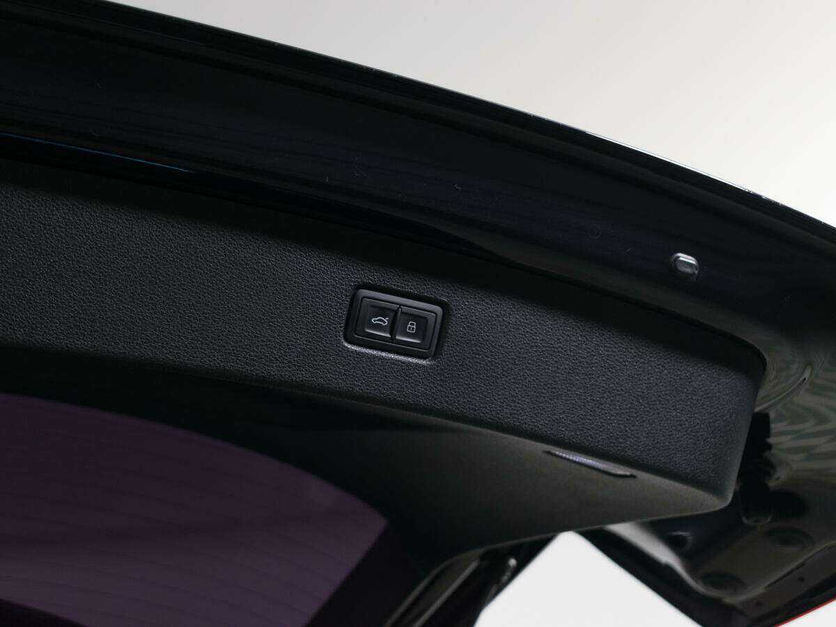 Купить Audi Q7 с пробегом. Фото: #8