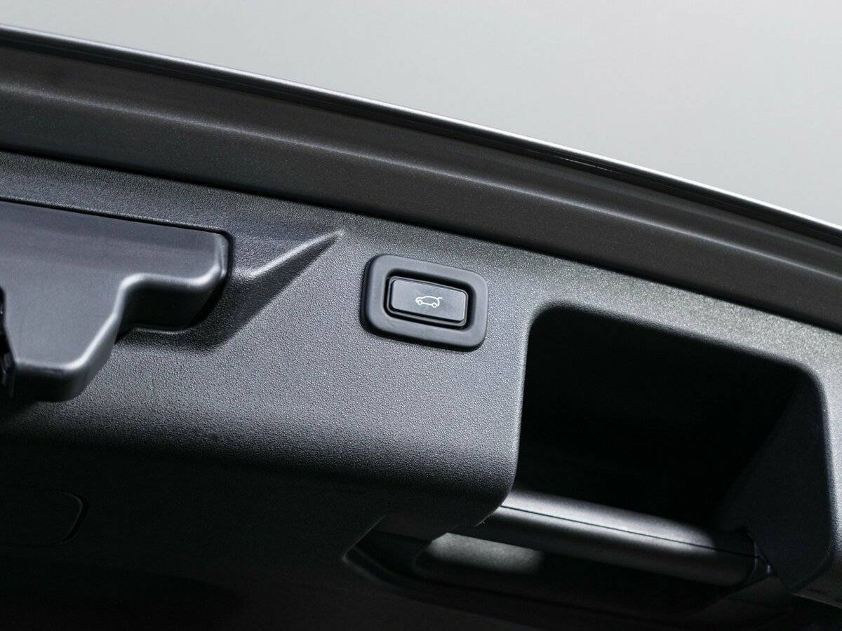 Купить Land Rover Discovery Sport с пробегом. Фото: #9