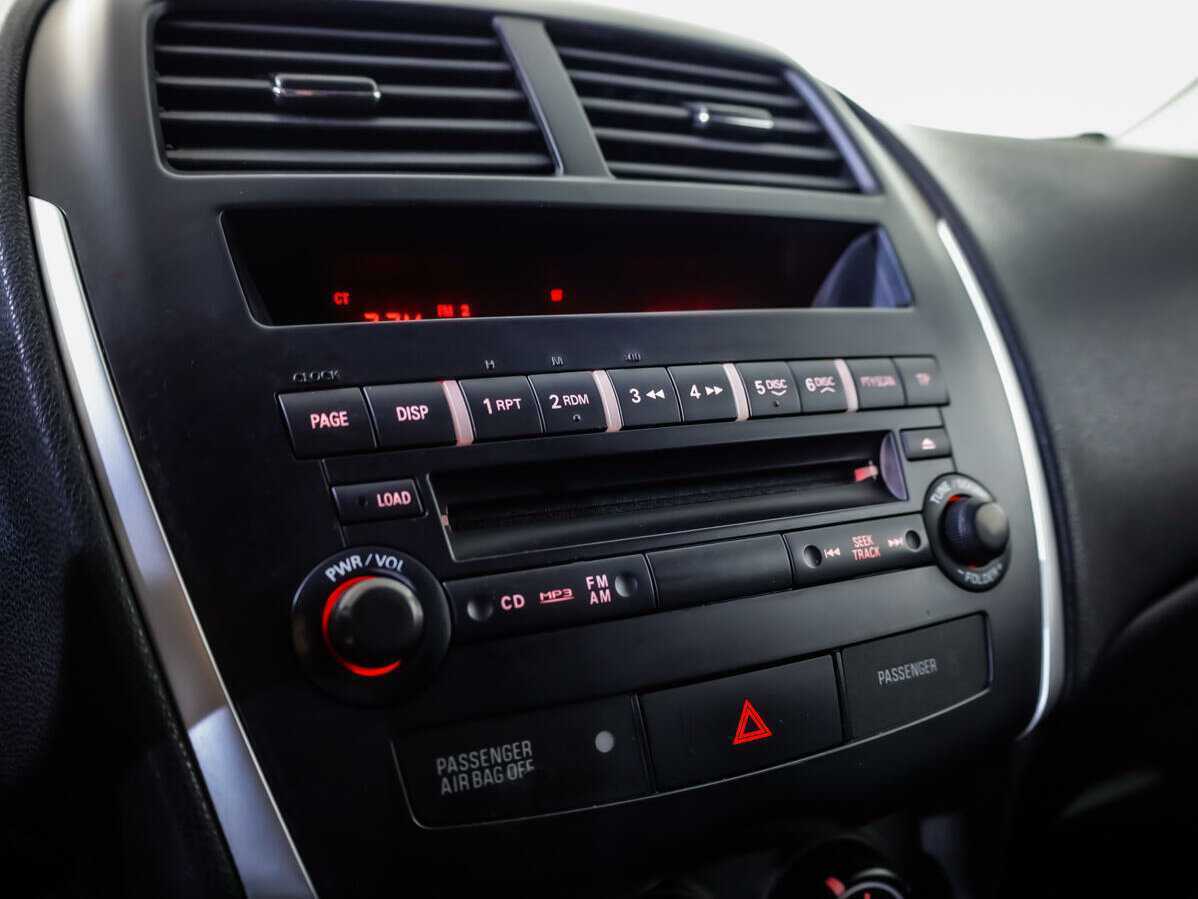 Купить Mitsubishi ASX с пробегом. Фото: #11