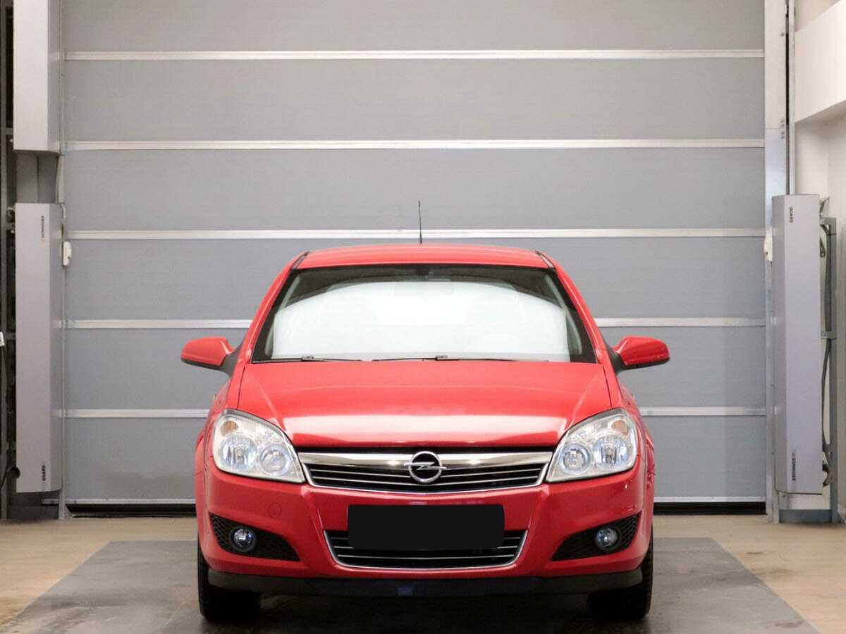 Купить Opel Astra с пробегом. Фото: #1