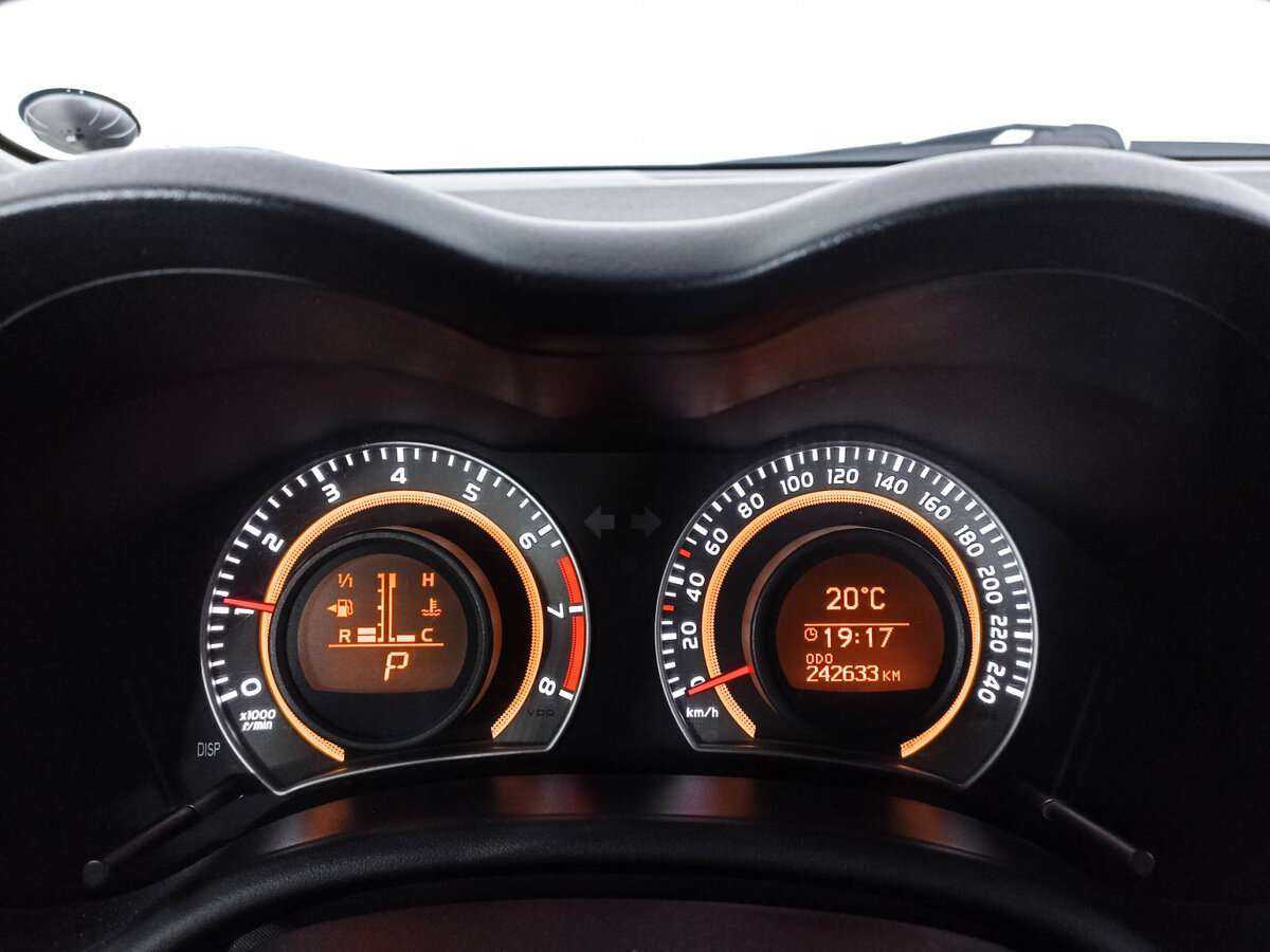 Купить Toyota Corolla с пробегом. Фото: #10