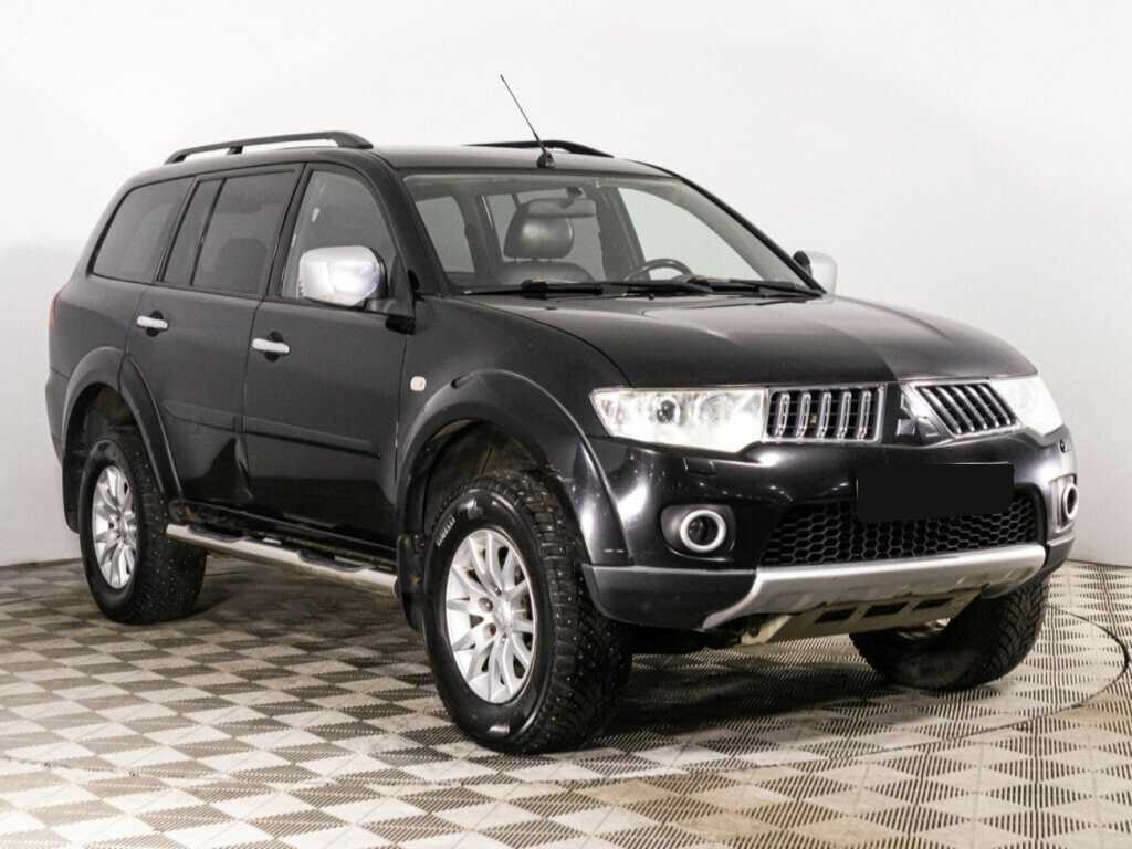 Купить Mitsubishi Pajero Sport с пробегом. Фото: #2