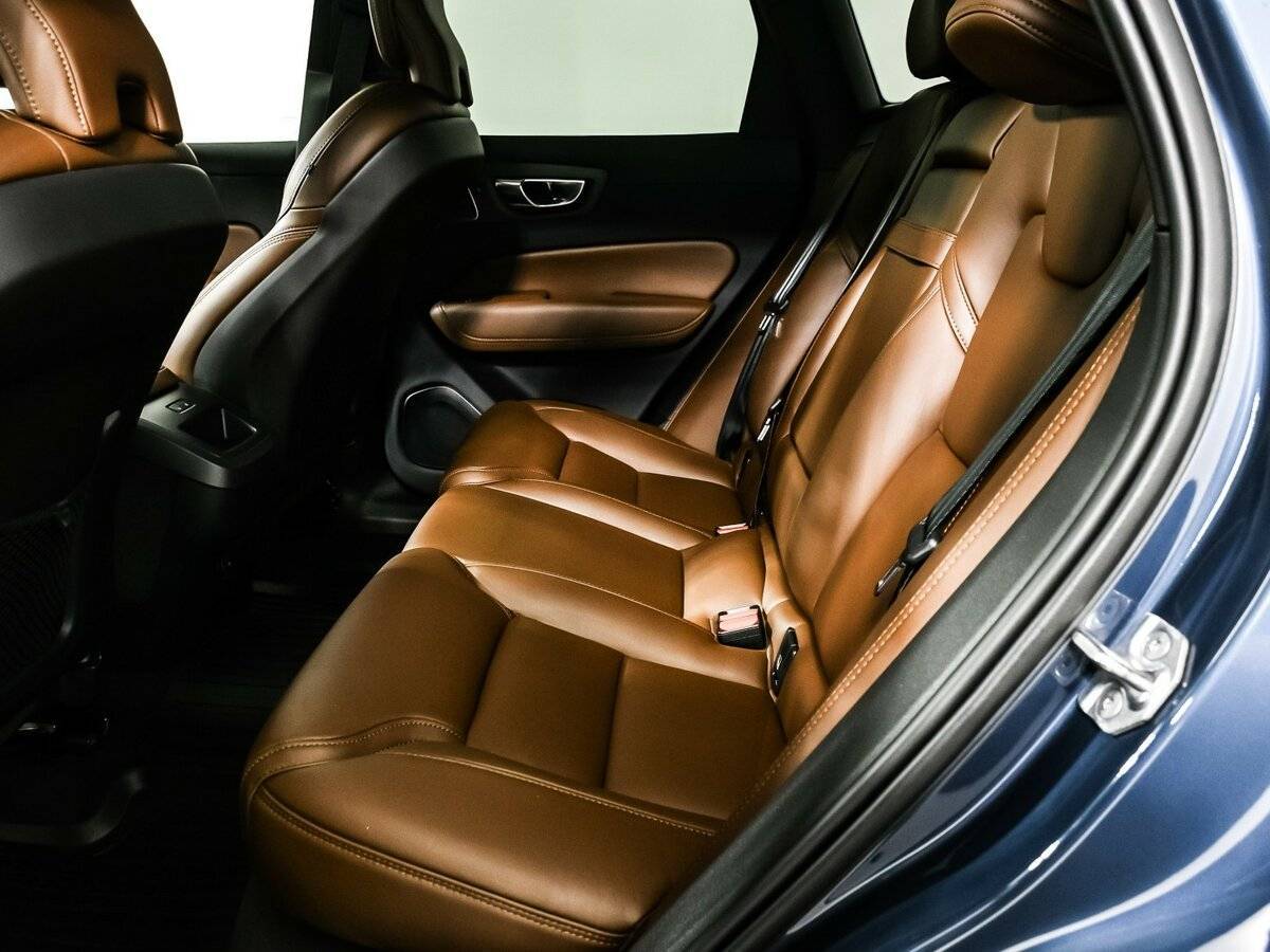 Купить Volvo XC60 с пробегом. Фото: #11