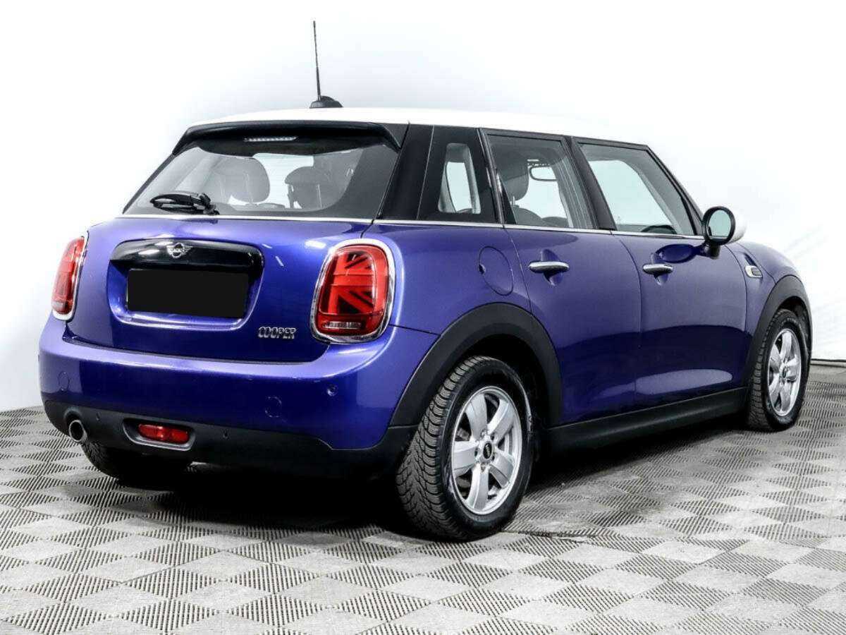 Купить Mini Hatch с пробегом. Фото: #3