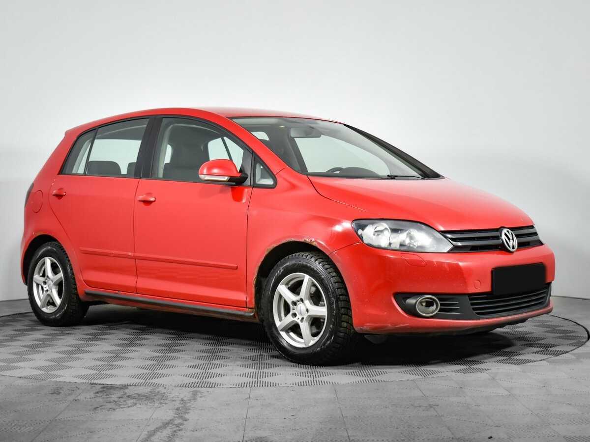 Купить Volkswagen Golf Plus с пробегом. Фото: #2