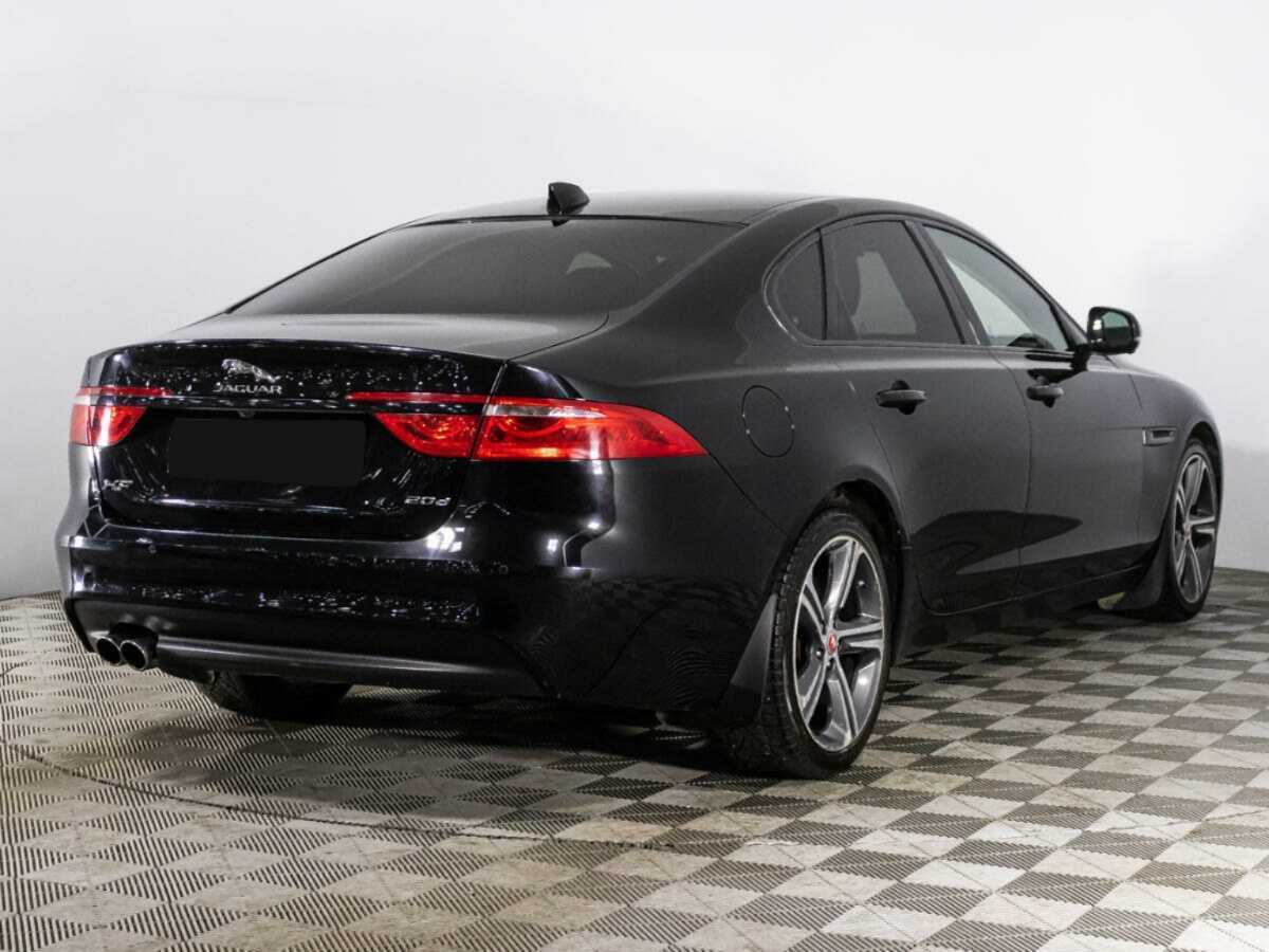 Купить Jaguar XF с пробегом. Фото: #4