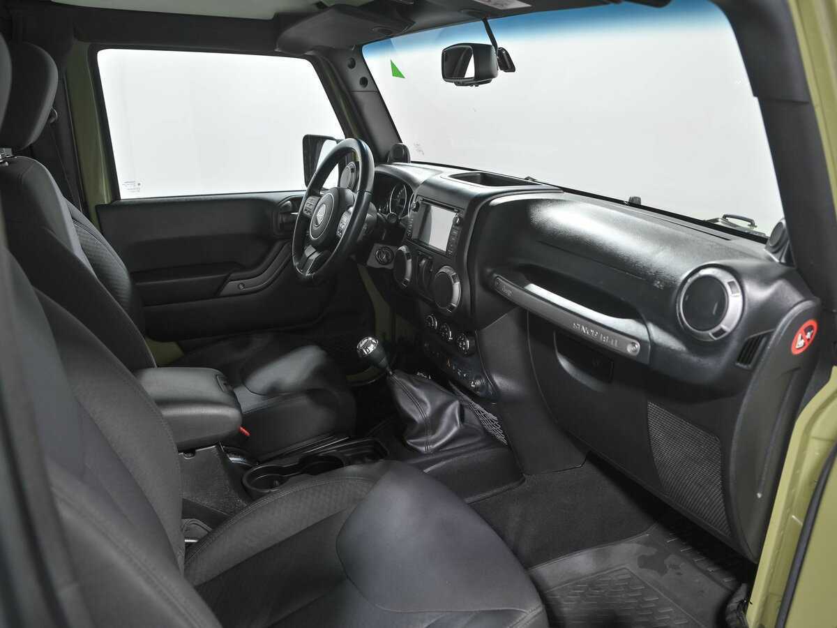 Купить Jeep Wrangler с пробегом. Фото: #14