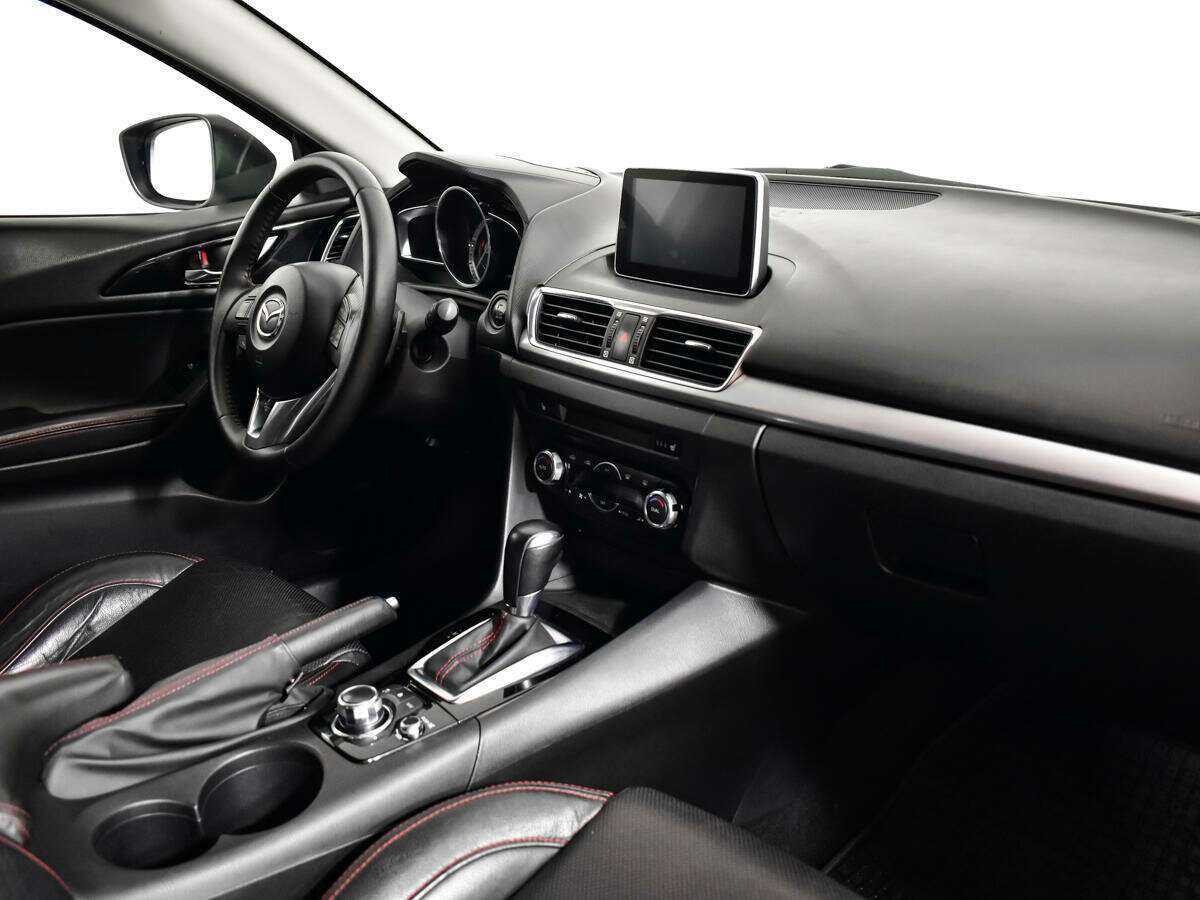 Купить Mazda 3 с пробегом. Фото: #8