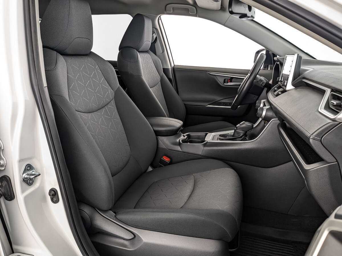 Купить Toyota RAV4 с пробегом. Фото: #19