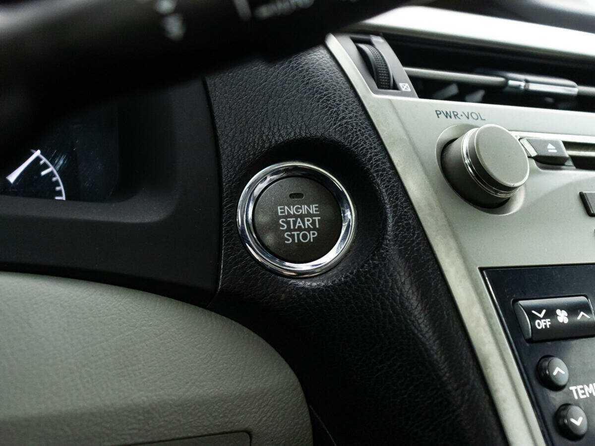 Купить Lexus RX с пробегом. Фото: #18