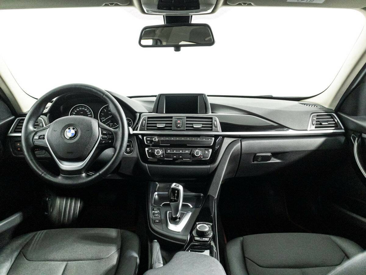 Купить BMW 3 серии с пробегом. Фото: #12