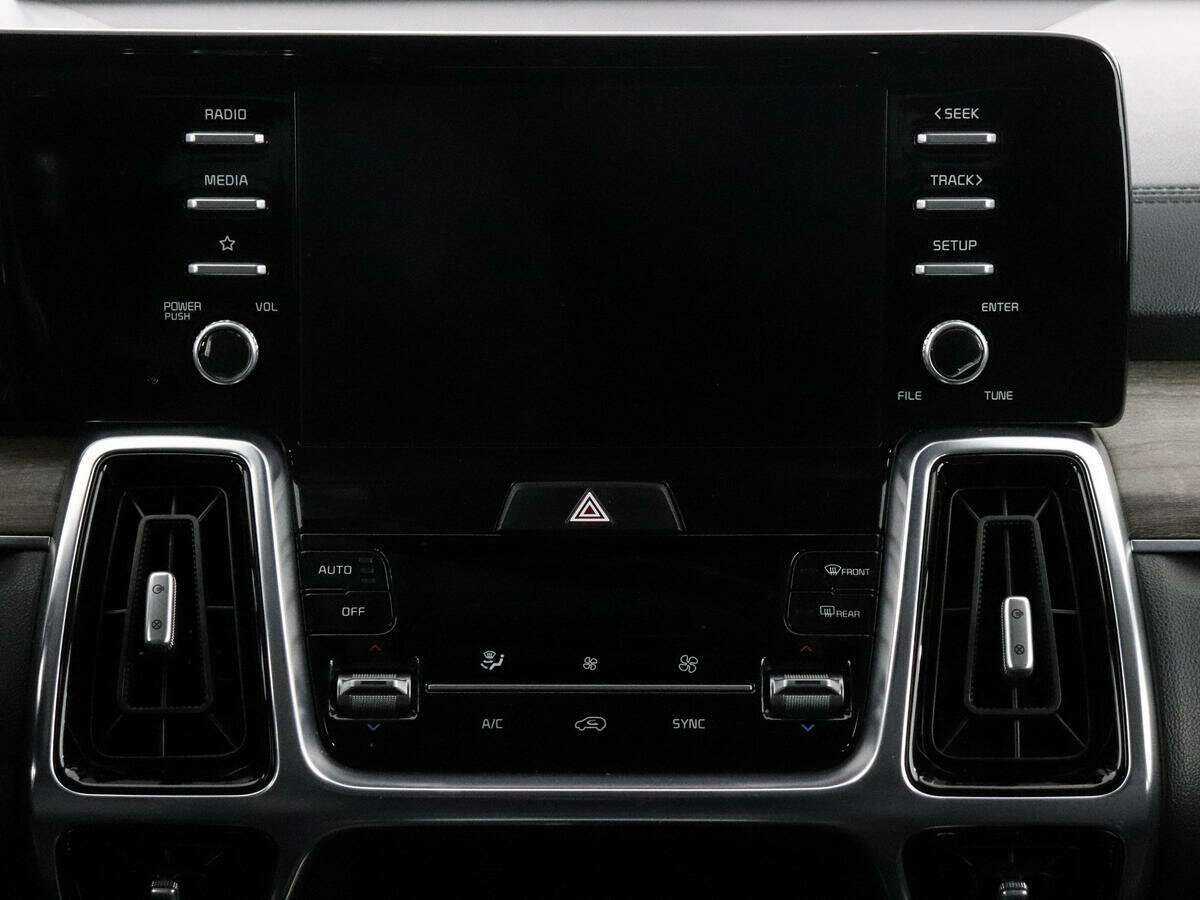 Купить Kia Sorento с пробегом. Фото: #10