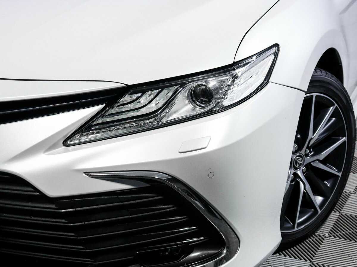 Купить Toyota Camry с пробегом. Фото: #16