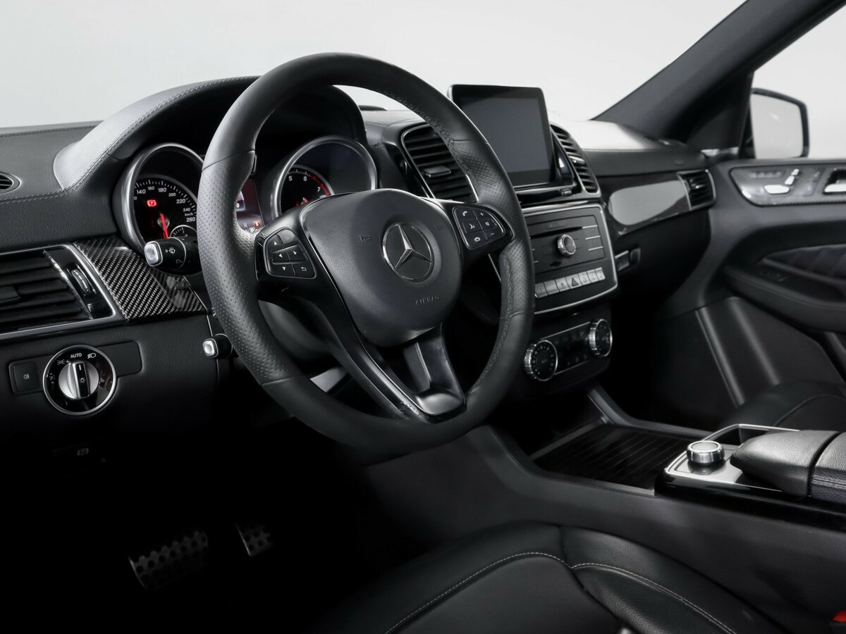 Купить Mercedes-Benz GLE с пробегом. Фото: #12