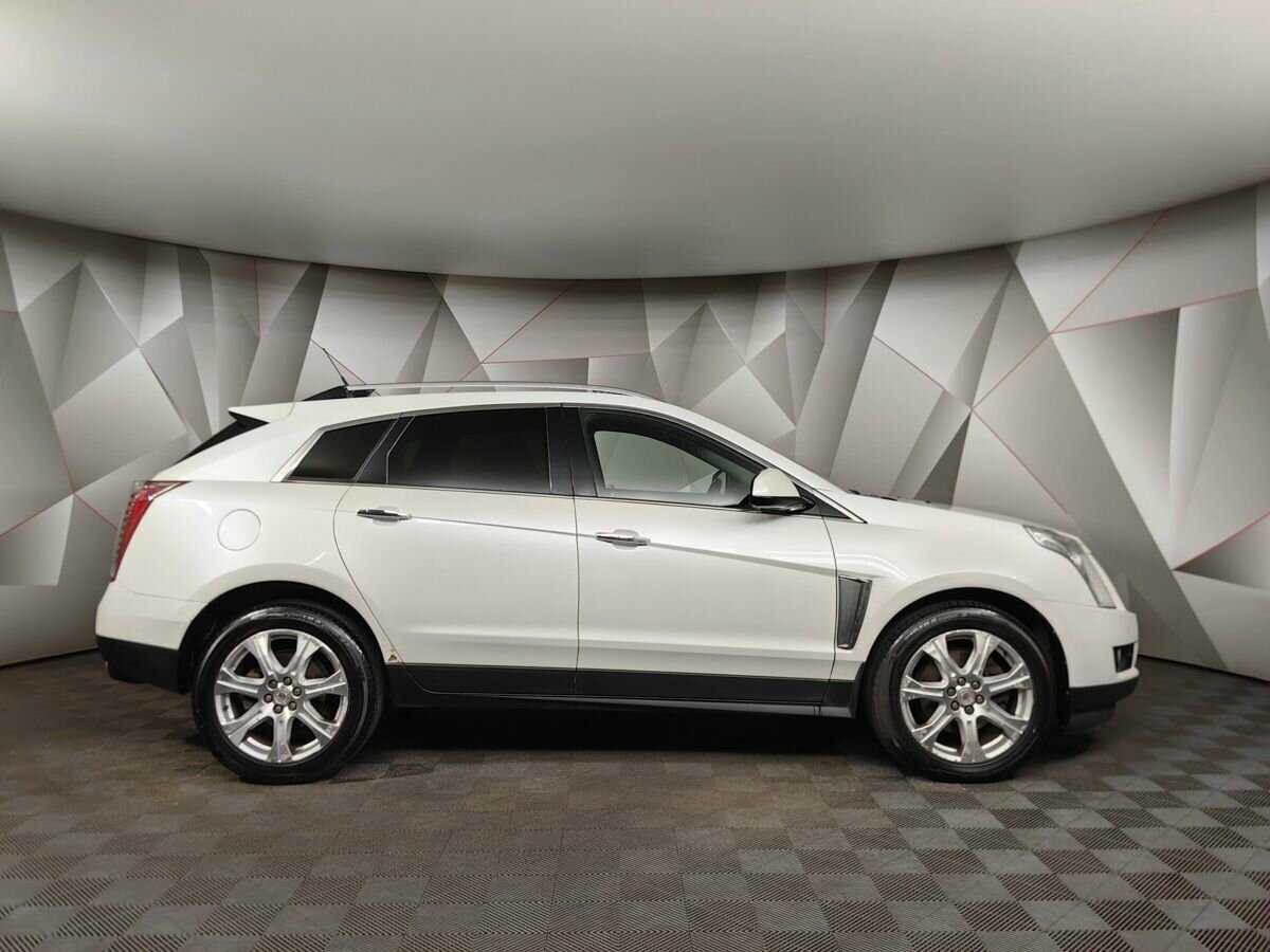 Купить Cadillac SRX с пробегом. Фото: #5