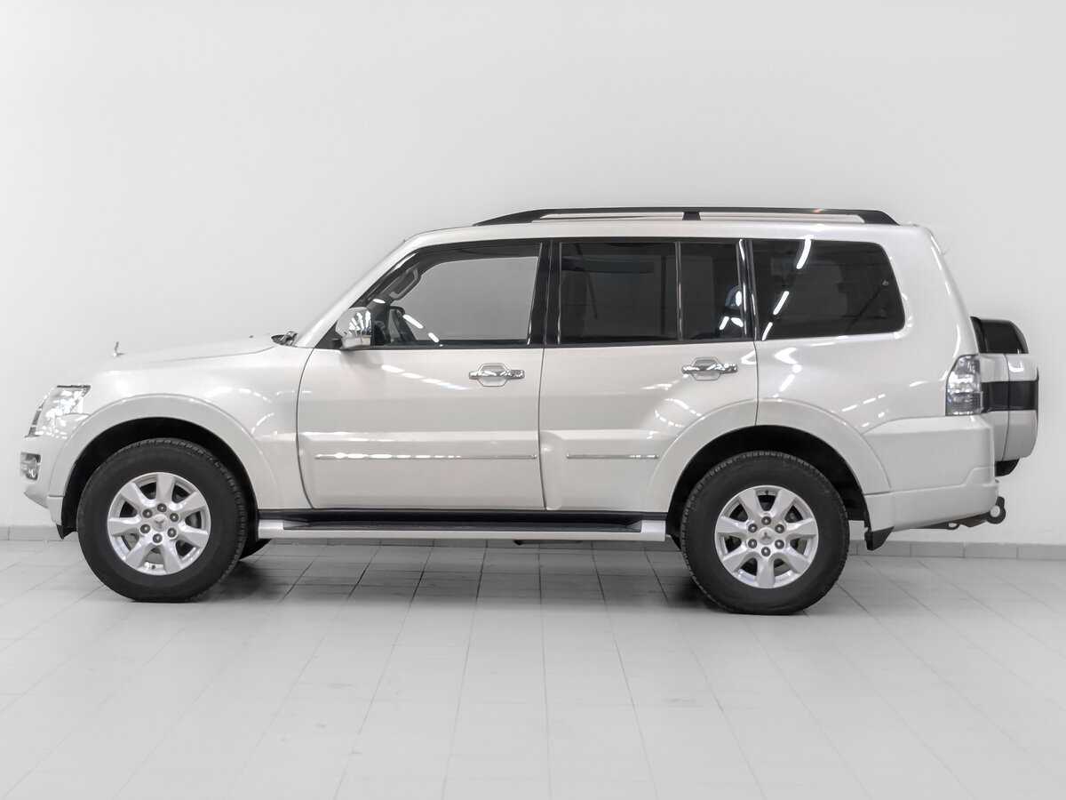Купить Mitsubishi Pajero с пробегом. Фото: #7