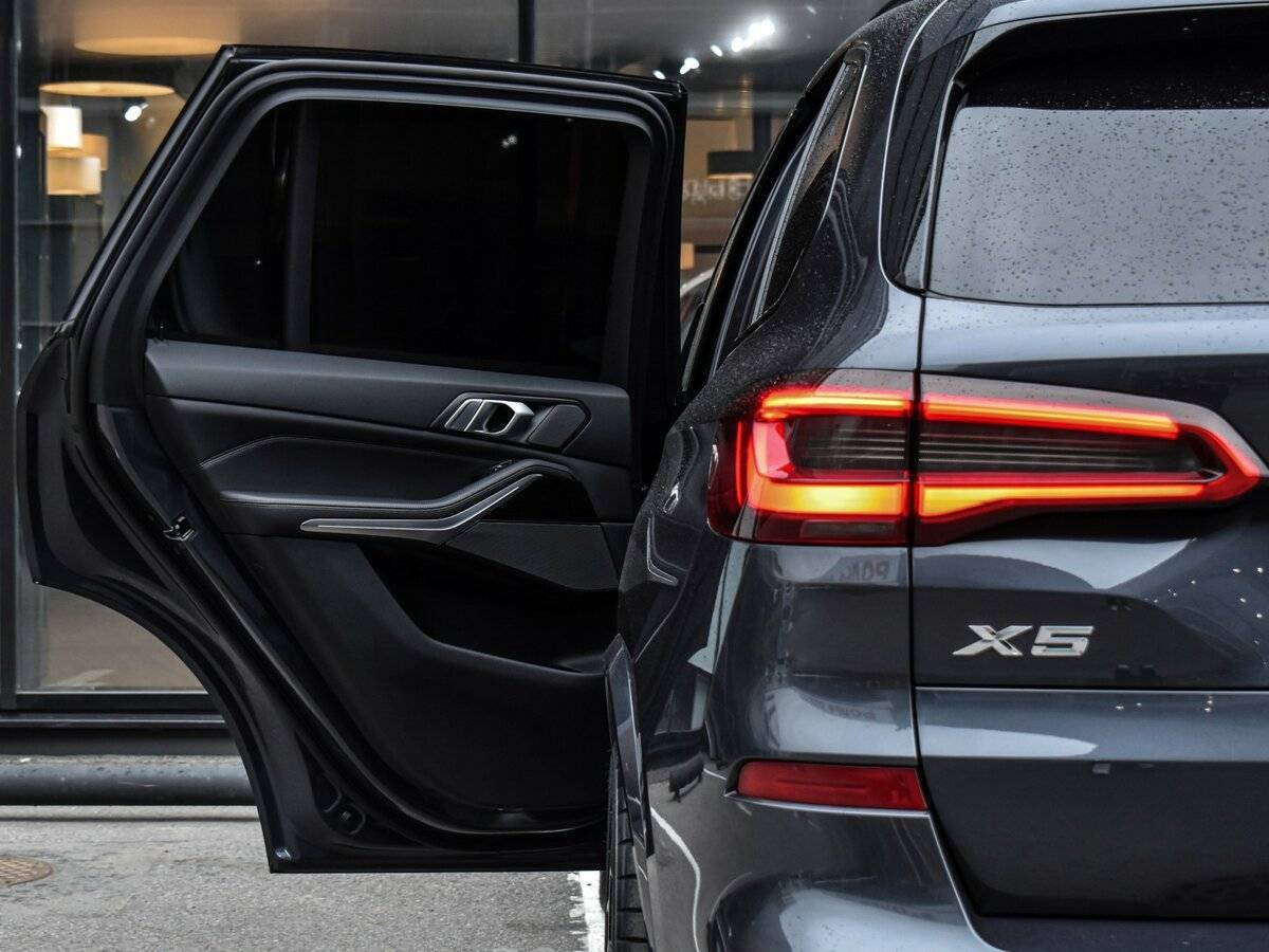 Купить BMW X5 с пробегом. Фото: #19