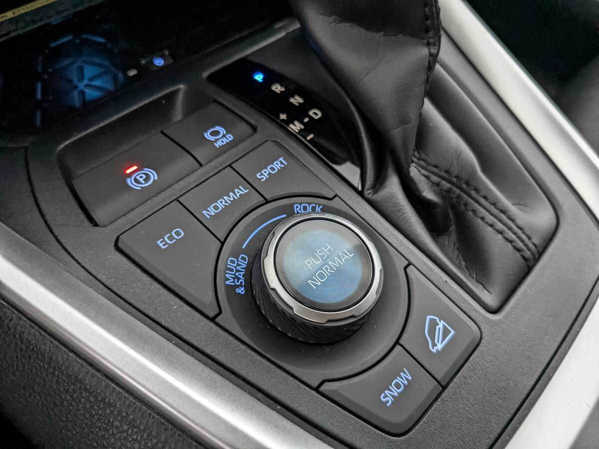 Купить Toyota RAV4 с пробегом. Фото: #22