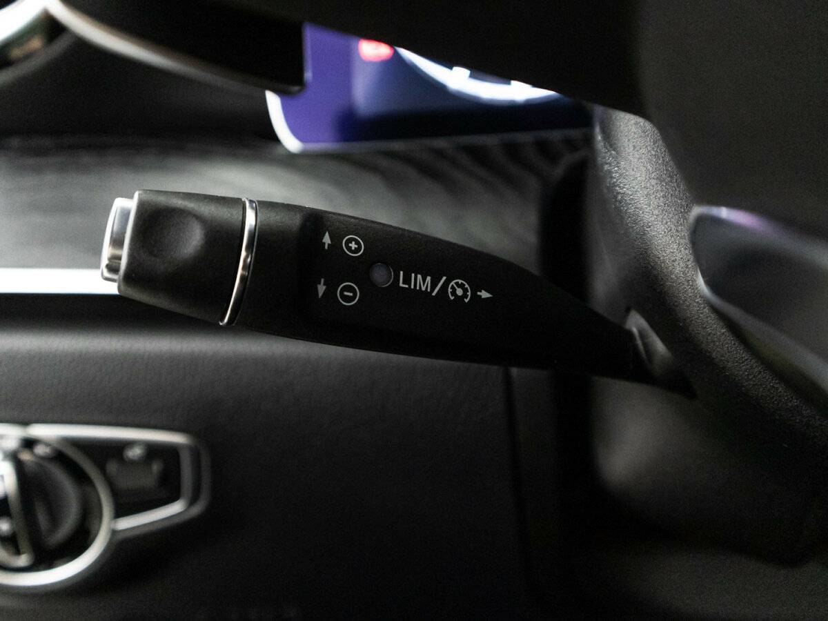 Купить Mercedes-Benz E-Класс с пробегом. Фото: #21