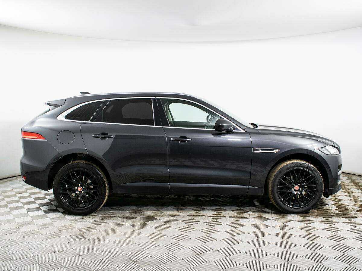 Купить Jaguar F-Pace с пробегом. Фото: #3