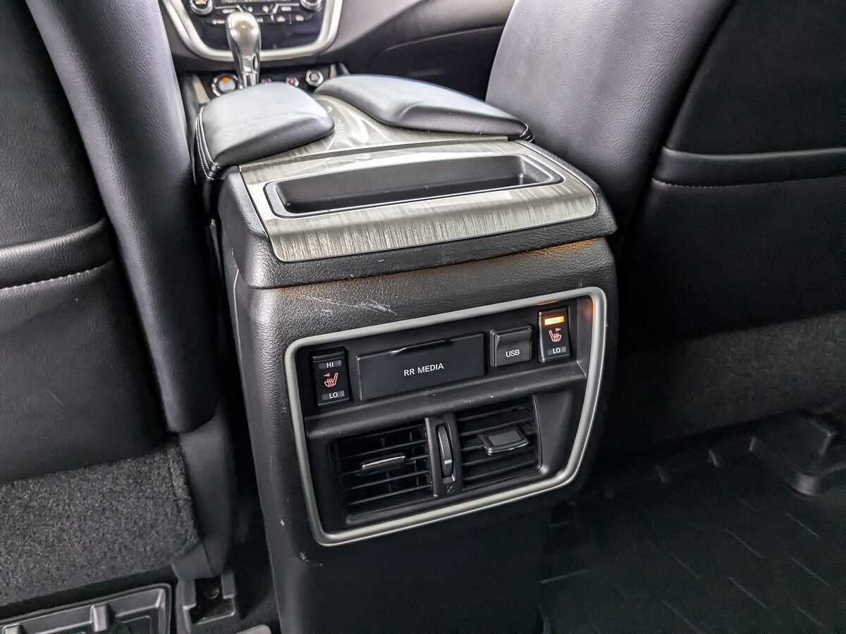 Купить Nissan Murano с пробегом. Фото: #24