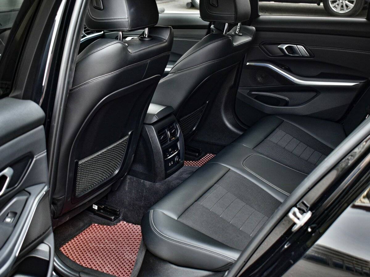 Купить BMW 3 серии с пробегом. Фото: #12