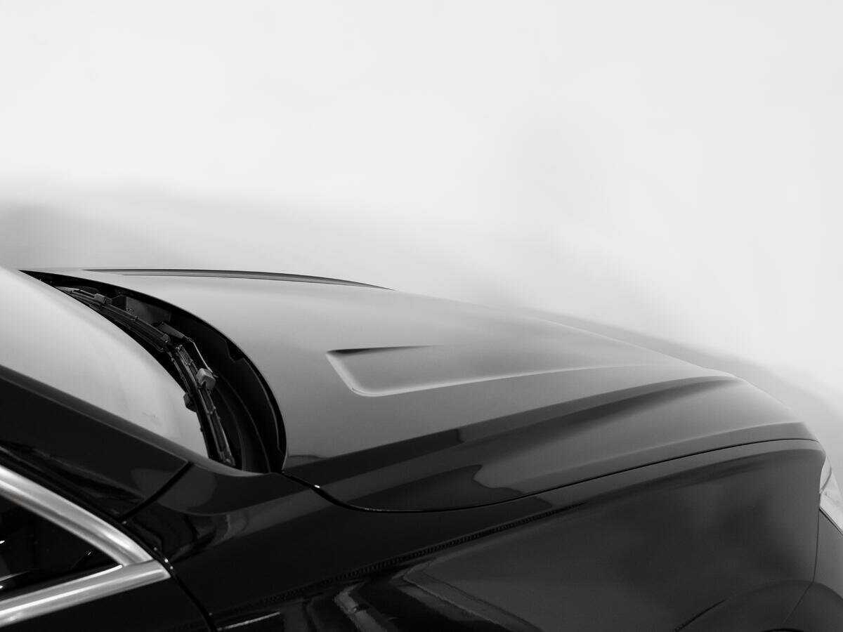 Купить Volkswagen Touareg с пробегом. Фото: #17
