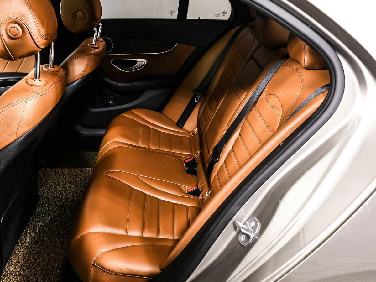 Купить Mercedes-Benz C-Класс с пробегом. Фото: #12
